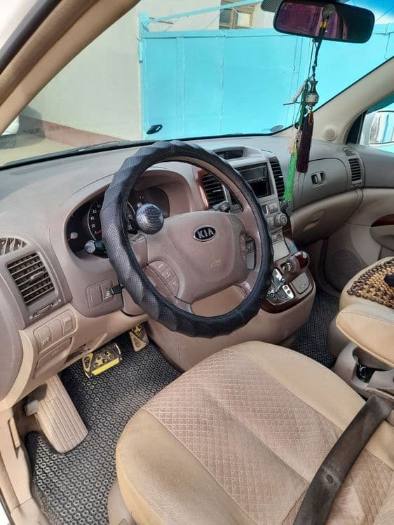 Kia Carnival Yoqilgi: Dizel — 2