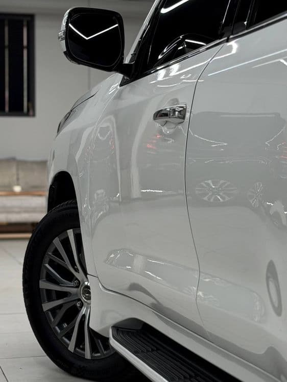Lexus LX570 Super Sport — 3