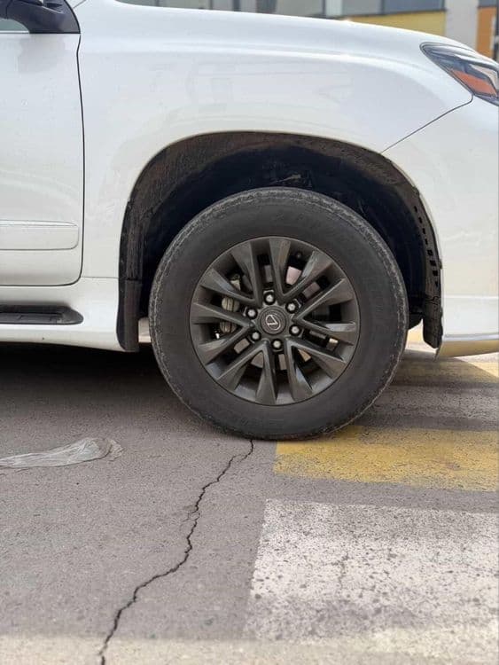 Lexus GX460 — 5