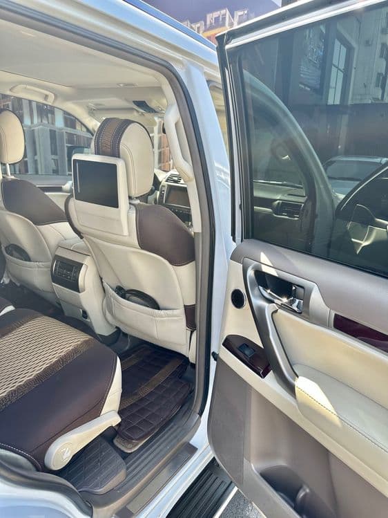 Lexus GX460 в идеальном состоянии — 6