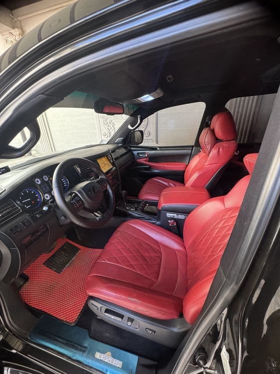 Lexus LX 570 sotiladi — 3