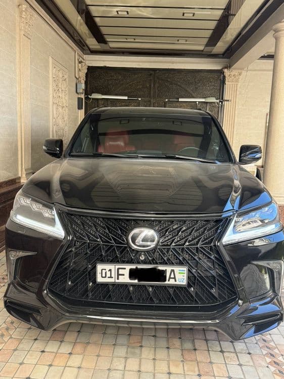 Lexus LX 570 sotiladi — 4