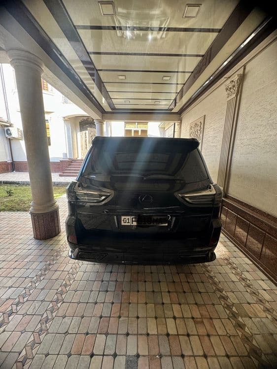 Lexus LX 570 sotiladi — 5