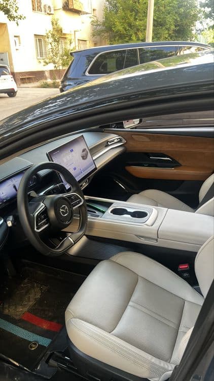 Mazda EZ6 PHEV 170km — 4