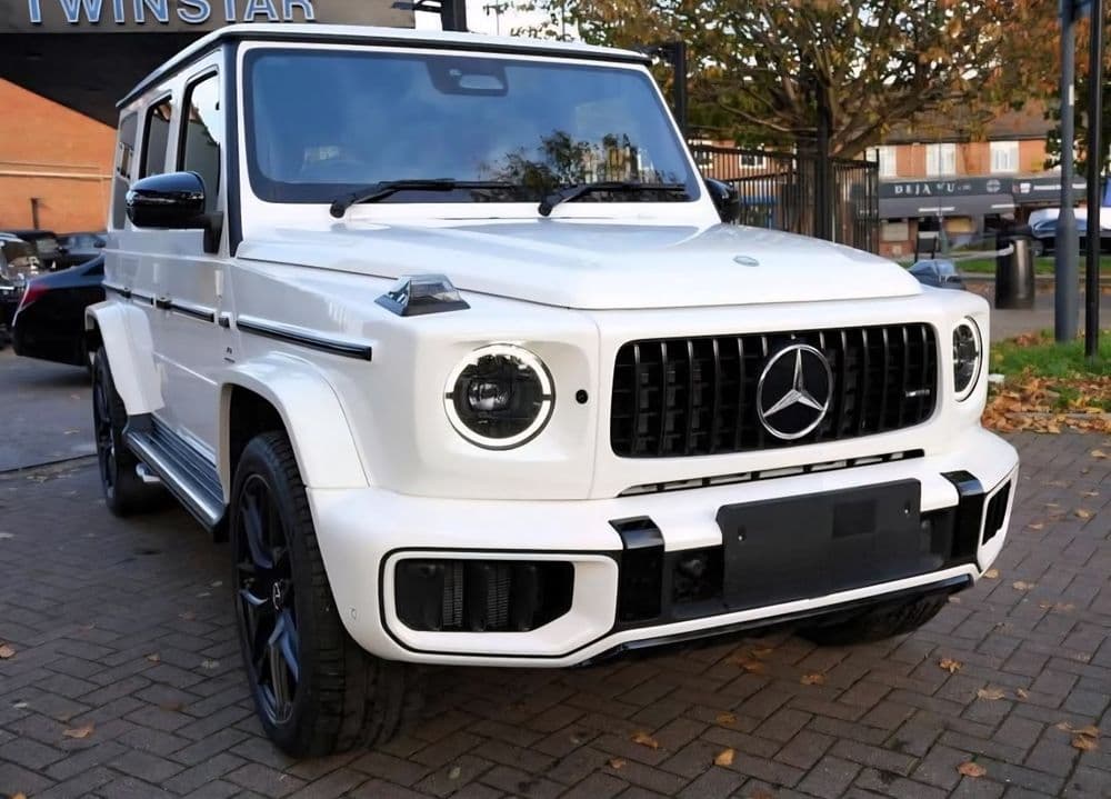 Mercedes-Benz g63 — 1