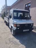 Mersedes 207 D 1988
