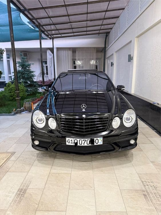 Mercedes W211 E63 AMG 2008 Yil — 1