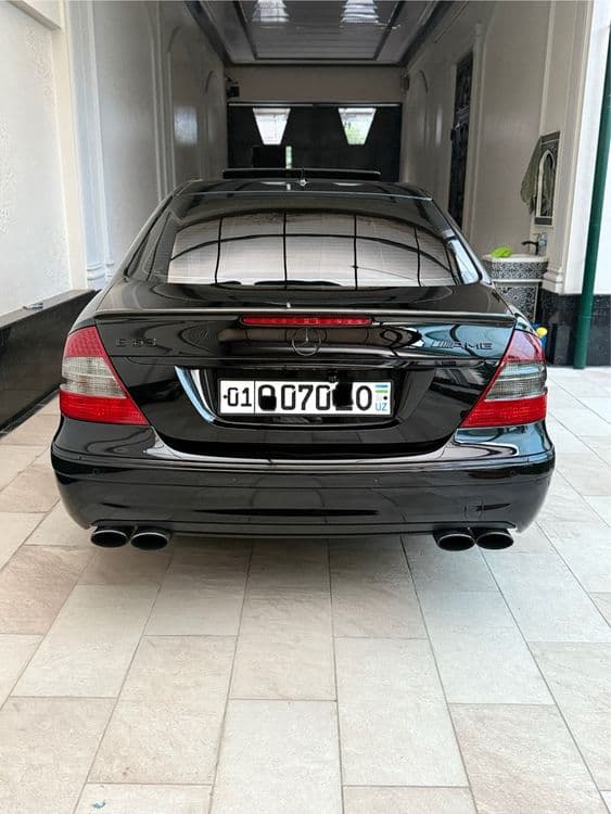 Mercedes W211 E63 AMG 2008 Yil — 2