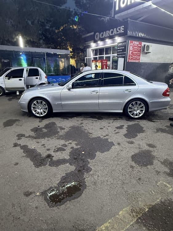 Mercedes bens W 211 E 350 — 5