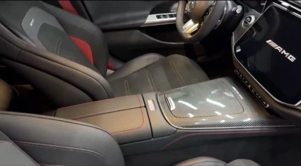 Mercedes- Benz E53 E performance — 3