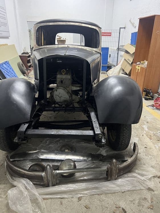Мерседес бенц 1939года. 
(База W-136)модель редкая.
Тех/паспорт свой — 3