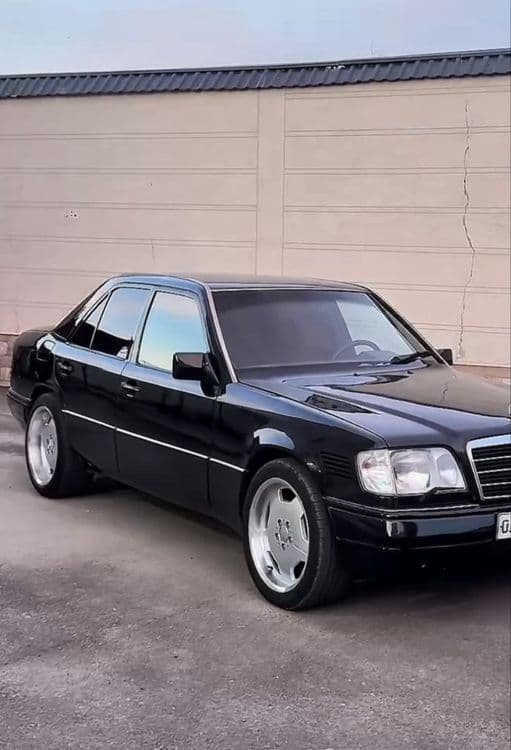 W124 Mers 1993 yil 104 mator 3,2 l — 1