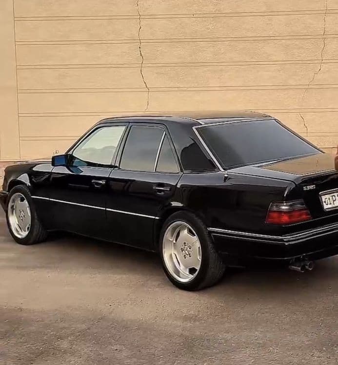 W124 Mers 1993 yil 104 mator 3,2 l — 2
