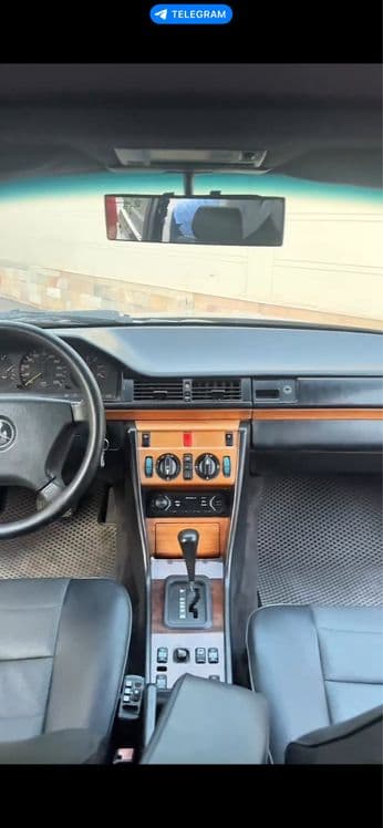 W124 Mers 1993 yil 104 mator 3,2 l — 3