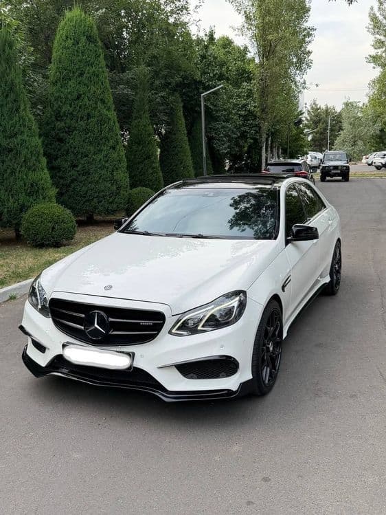Mercedes Benz W212 E350 Restayling — 1