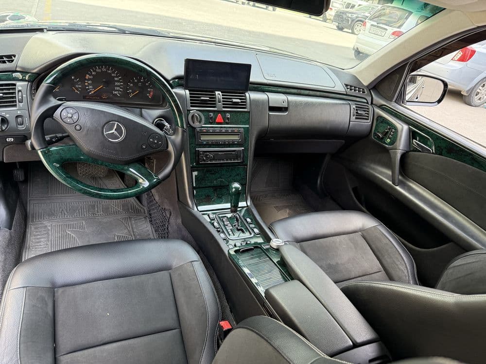 W210 Мерседес Бенц с красивым салоном! Проект — 1