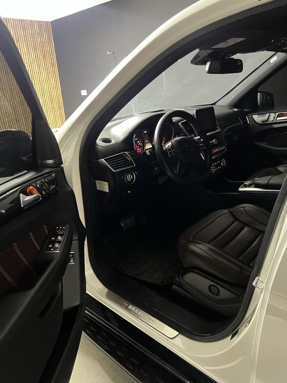 Mercedes GLE 63 AMG 2012 yil — 8