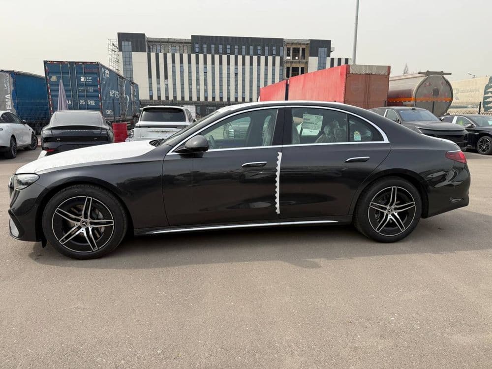 Продается новый Mercedes Benz E300 растаможенная — 2