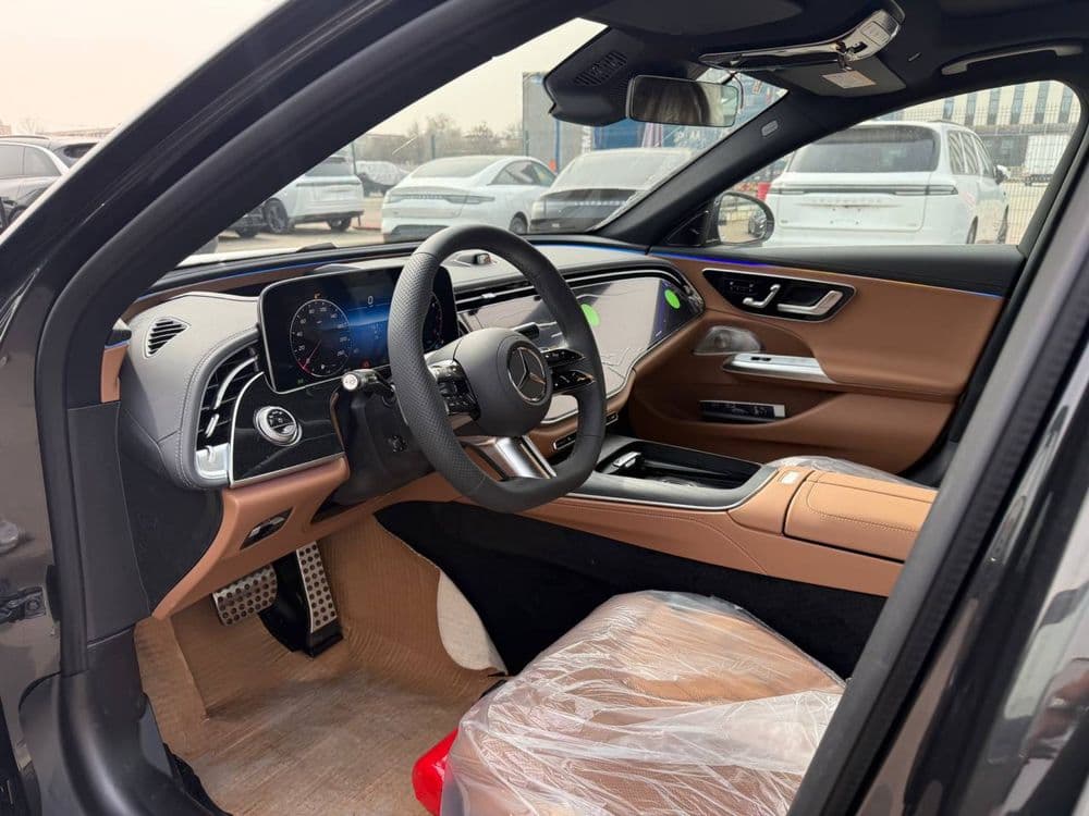 Продается новый Mercedes Benz E300 растаможенная — 4