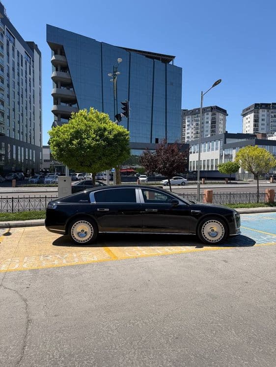 Maextro S800 REEV Executive 3-моторный. Mercedes benz. O'rniga. — 3