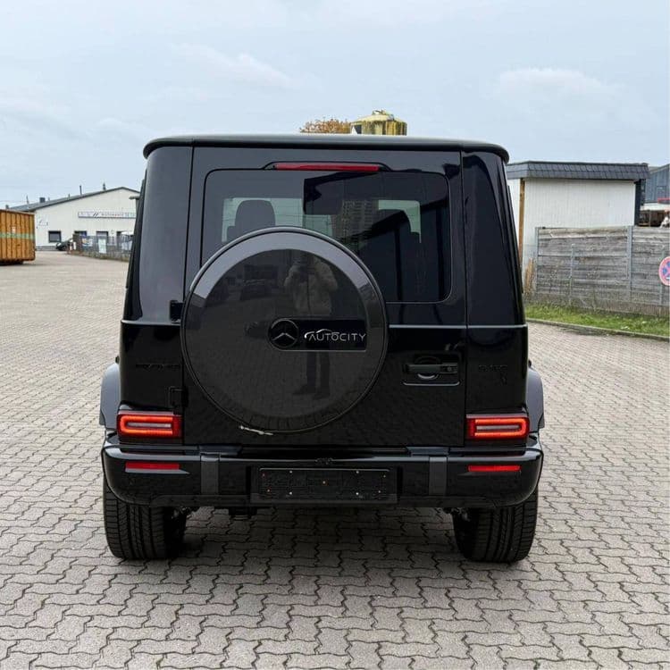 Mercedes-Benz G63 AMG — 2