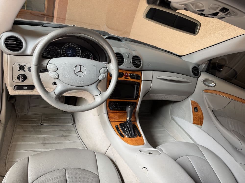 Mercedes Benz CLK 550 — 3