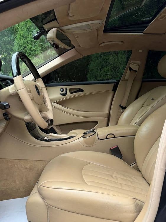 Mercedes-Benz w219 cls — 5