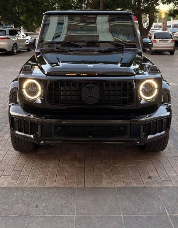 Mercedes-Bemz G63 Manufactur 2026 год — 1