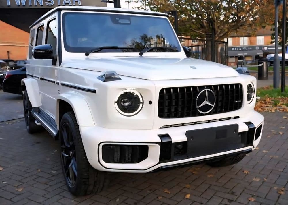 Mercedes-Benz g63 — 1