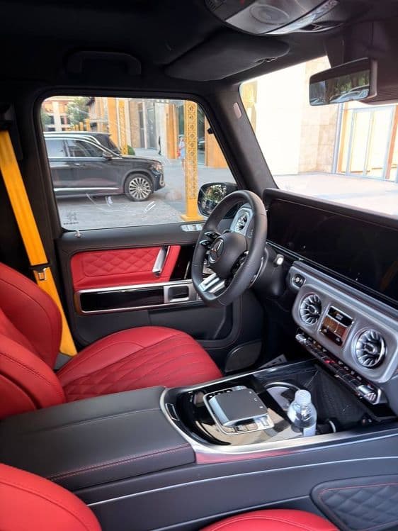 Mercedes-Benz g63 Manafacture — 2