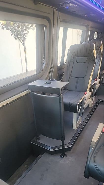 Mersedes benz Sprinter mikro avtobus — 2