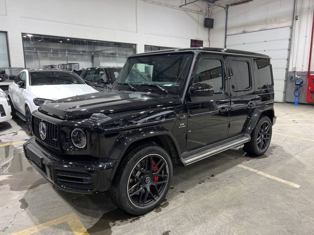 Сотувда Mercedes benz G 63 Amg — 1