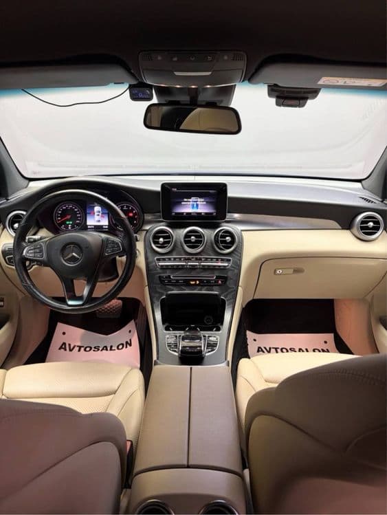 Продается Mercedes-Benz GLC 300 4 matic 40000 — 8