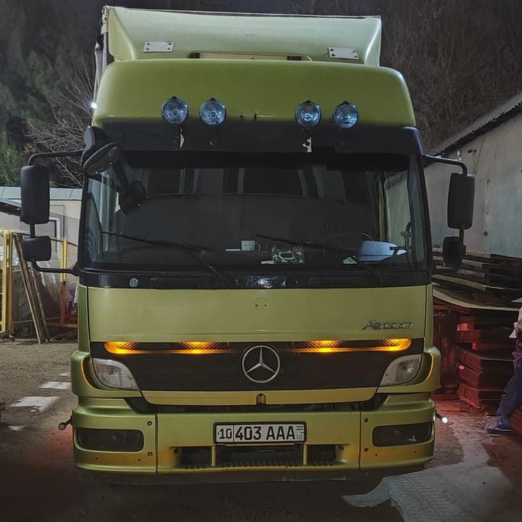 Mercedes Benz Ateco — 1