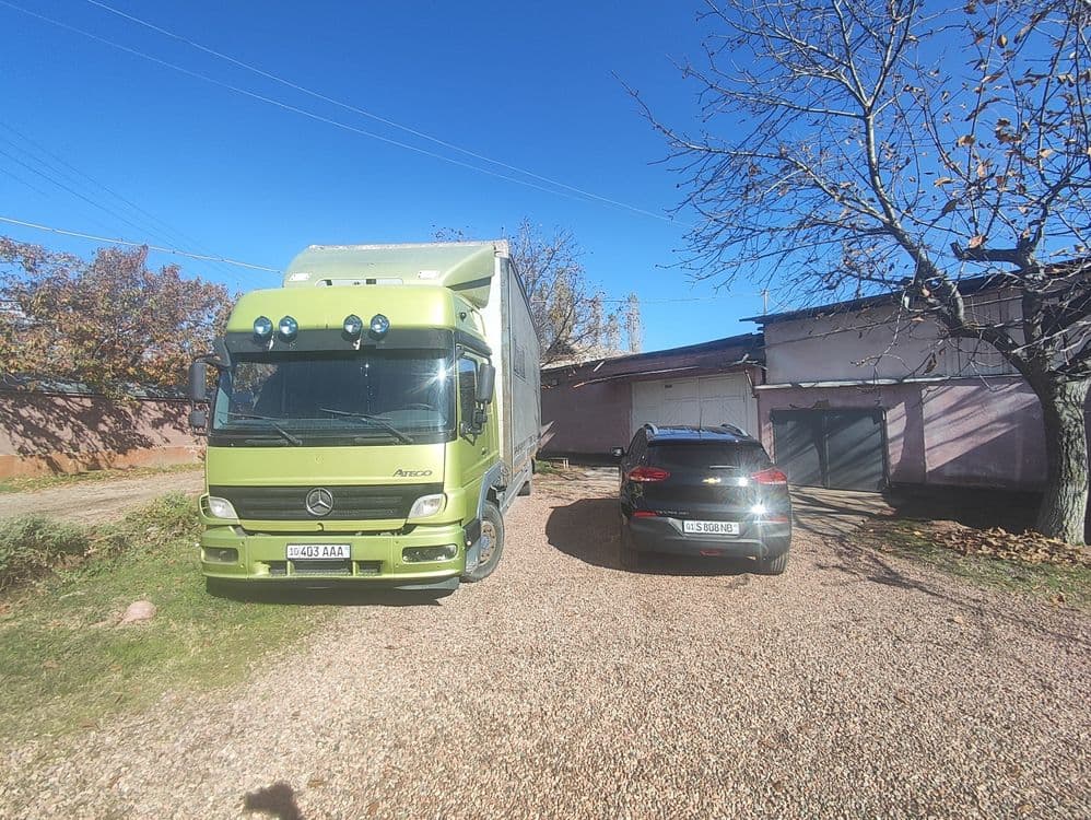 Mercedes Benz Ateco — 2