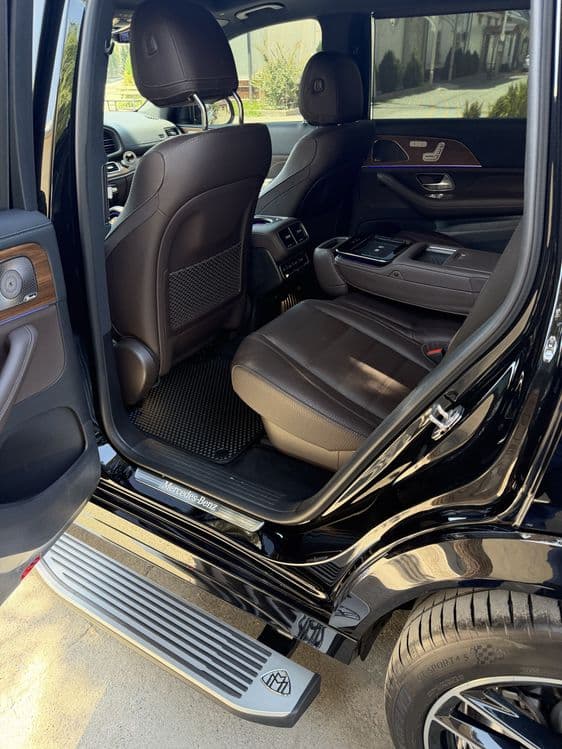 Mercedes Benz GLS 580 AMG — 6