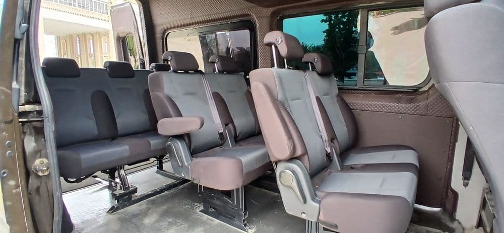 Спринтер пассажирский средний 2013 автомат мотор 651  енгил минивен — 2