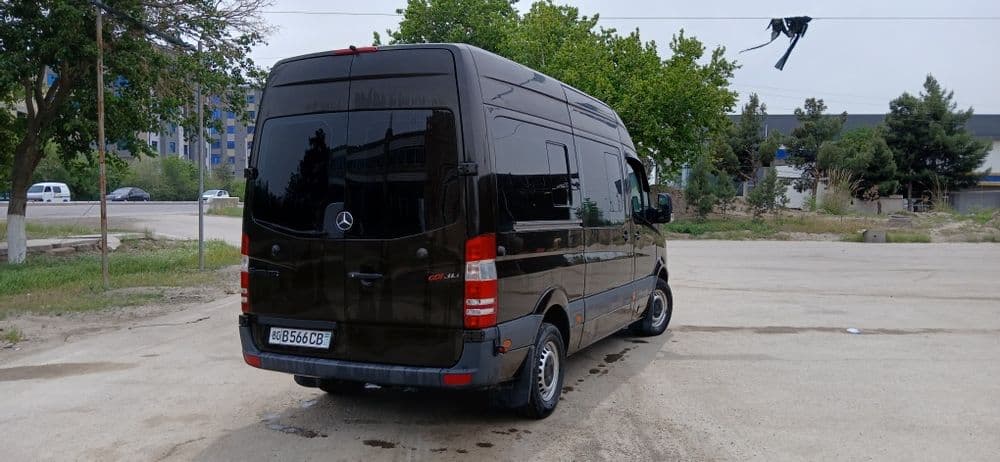 Спринтер пассажирский средний 2013 автомат мотор 651  енгил минивен — 4