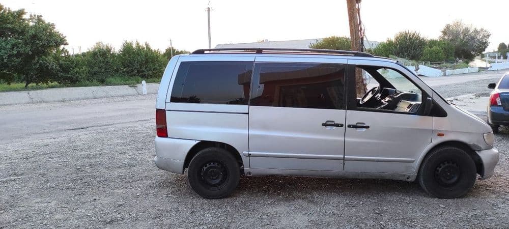 Mersedes bens vito — 7