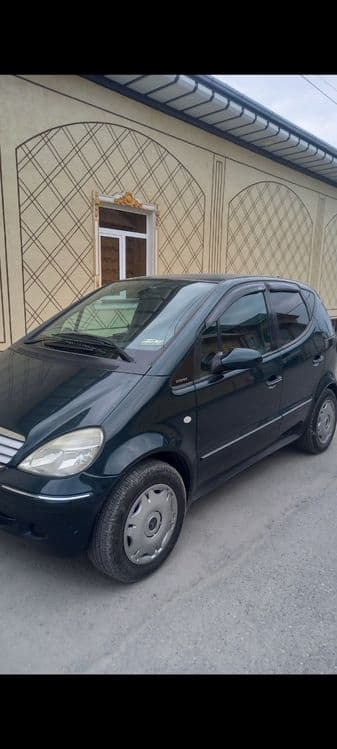 Mersedes Bens A160 — 3