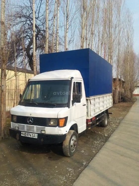 Mersades Benz 207 — 2