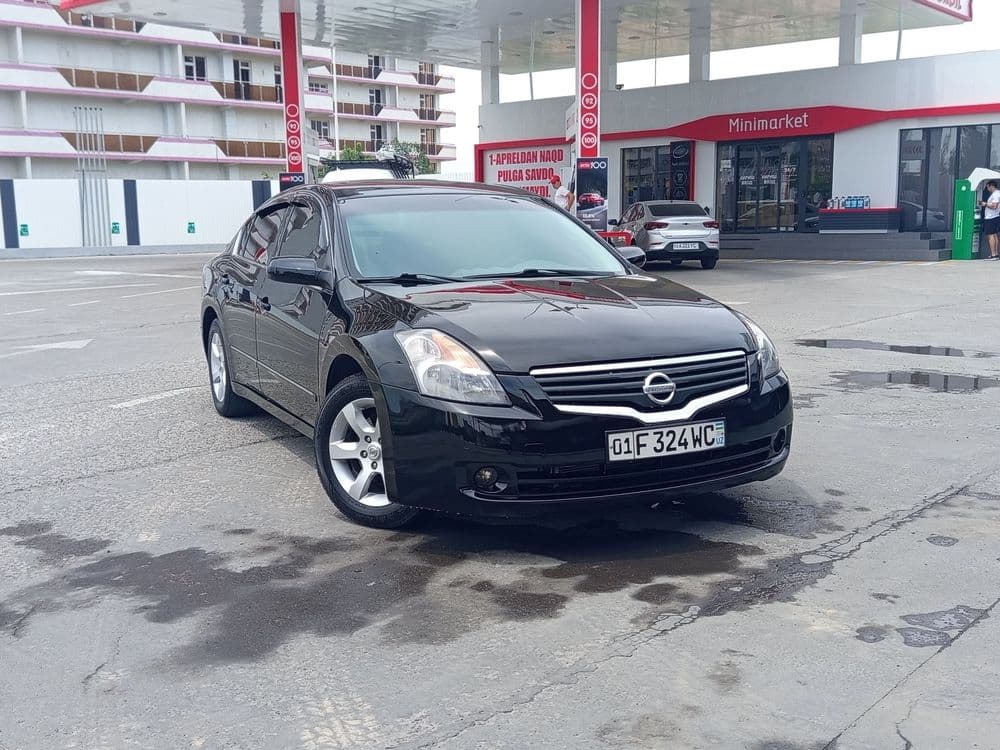 Nissan Altima L32 — 1