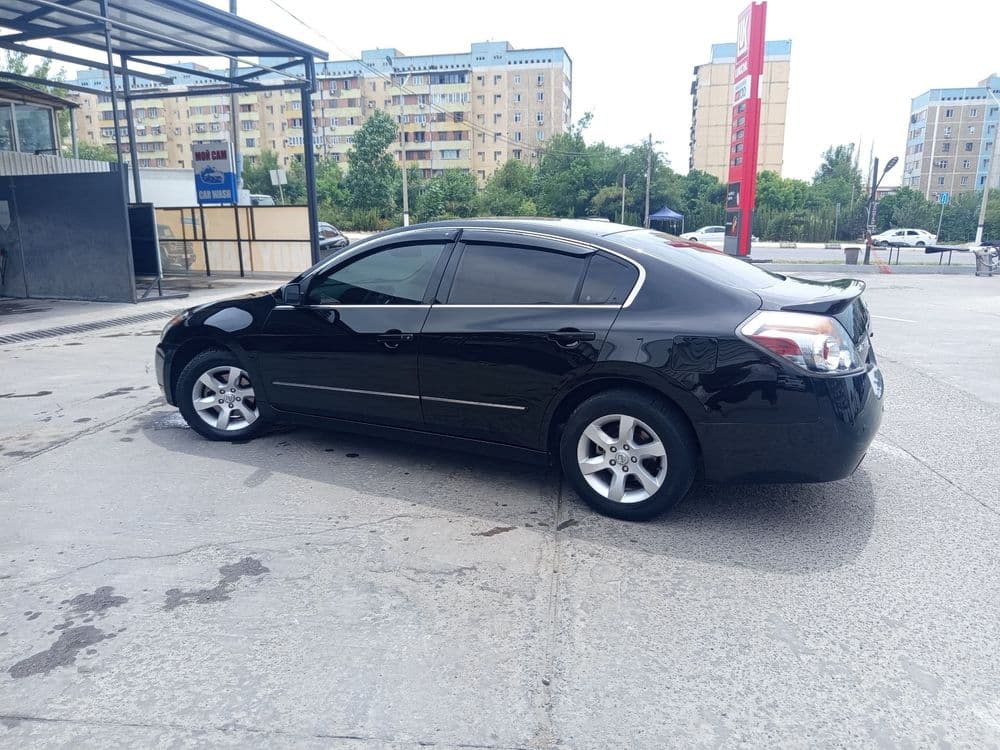 Nissan Altima L32 — 4