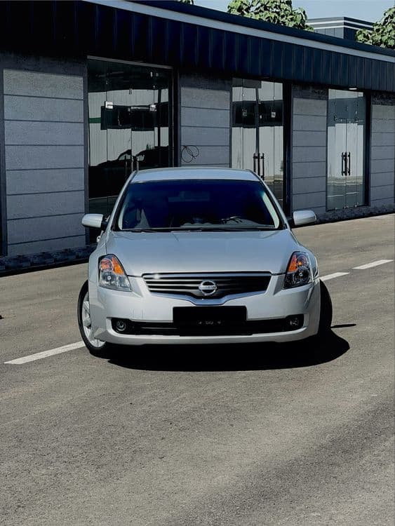 Nissan Altima Srochna sotiladi Metan gaz Gen bor naxtka — 3