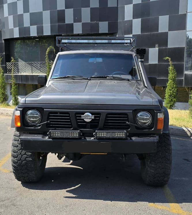 Nissan Patrol Y60 — 2