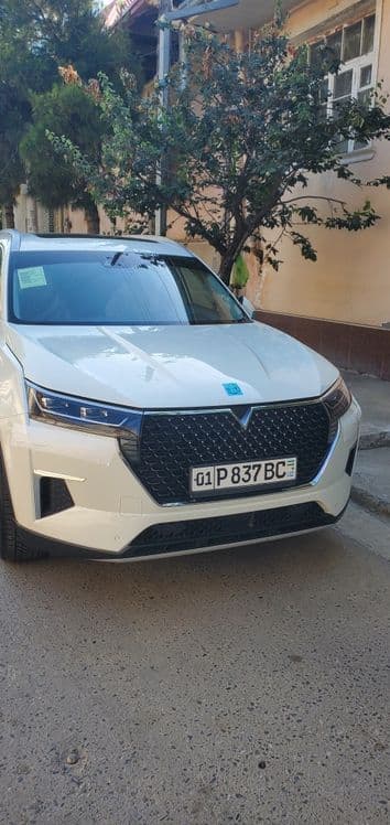 Nissan Venucia 2023 года — 2