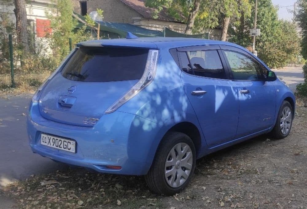 Электромобиль Ниссан Лиф. Elektromobil Nissan Leaf — 4