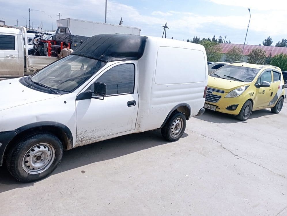 Opel combo sotiladi mator nexia metan benzinda ishlaydi holati yaxshi — 1