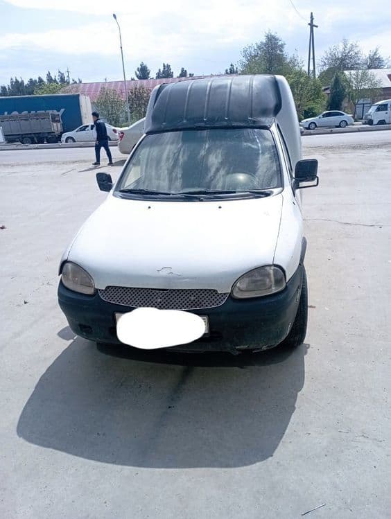 Opel combo sotiladi mator nexia metan benzinda ishlaydi holati yaxshi — 3