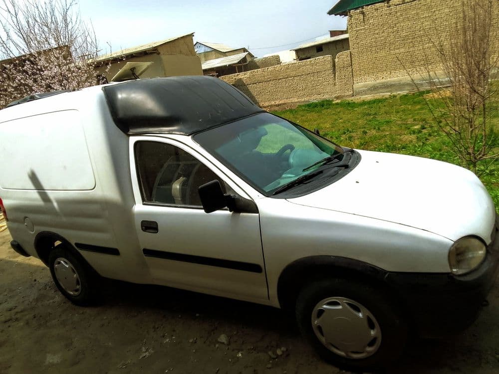 Opel combo mashinasi — 4